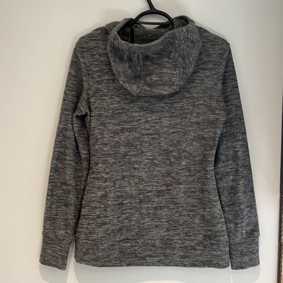 BENCH Hoodie - Picture 5 of 5